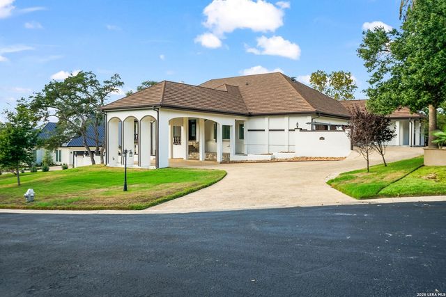 5 DAVENTRY LN, San Antonio, TX 78257
