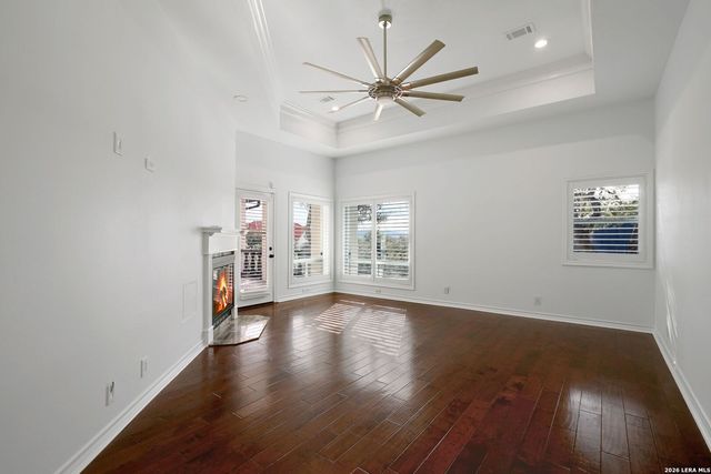 5 DAVENTRY LN, San Antonio, TX 78257