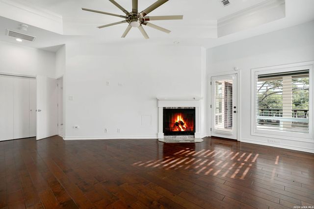 5 DAVENTRY LN, San Antonio, TX 78257