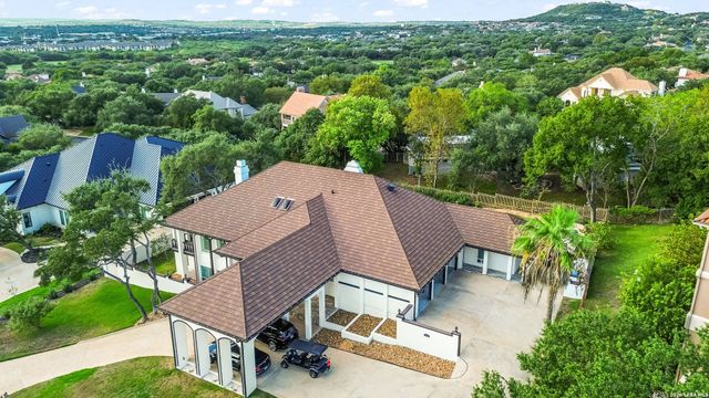 5 DAVENTRY LN, San Antonio, TX 78257