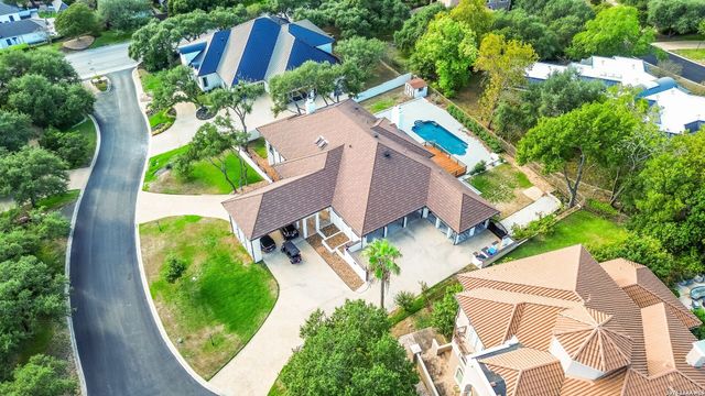5 DAVENTRY LN, San Antonio, TX 78257