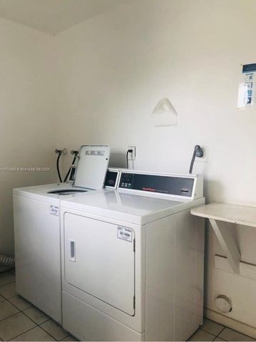 3776 Inverrary Boulevard 308R, Lauderhill, FL 33319