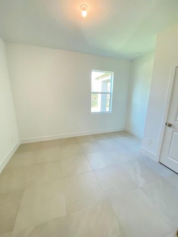 6970 SE Park Trace Drive, Stuart, FL 34997