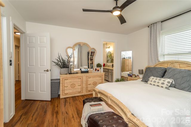 5164 Olde School Drive 44, Hickory, NC 28602