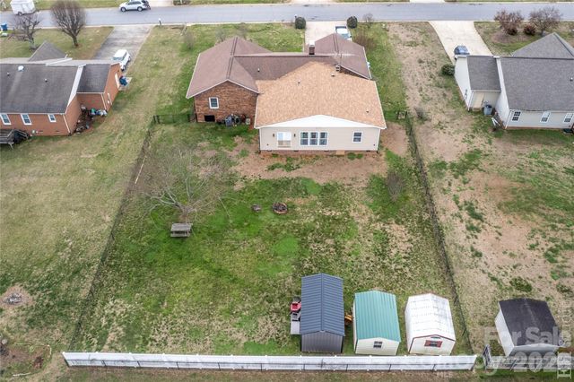 5164 Olde School Drive 44, Hickory, NC 28602