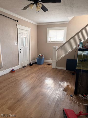 1611 10th Street SW, Canton, OH 44706