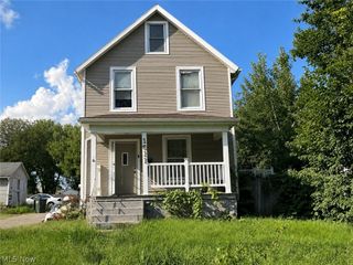 1611 10th Street SW, Canton, OH 44706