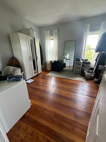 102 Sydney 3, Boston, MA 02125