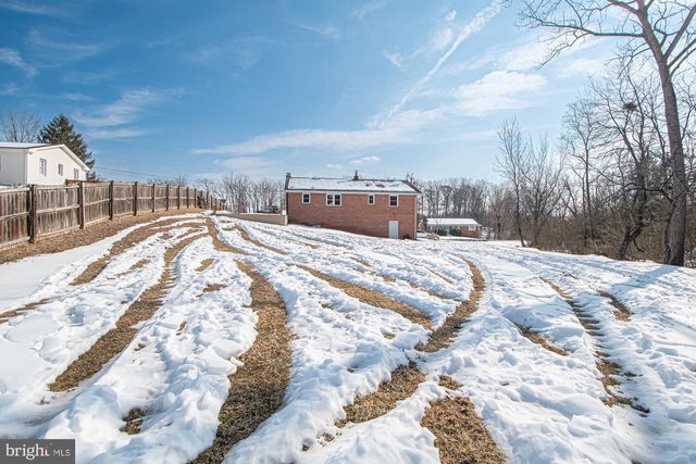 202 POE DR, Front Royal, VA 22630