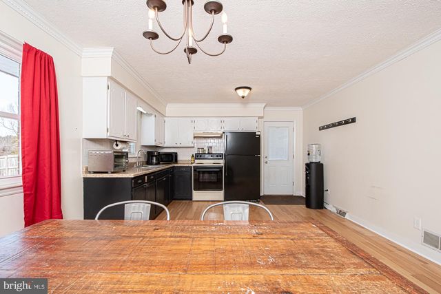 202 POE DR, Front Royal, VA 22630