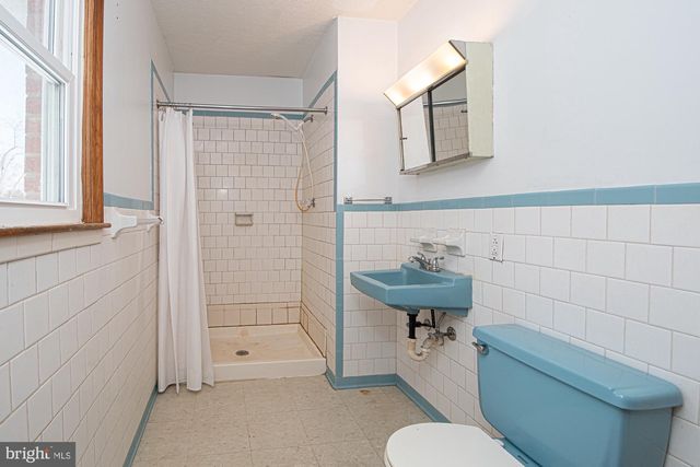 202 POE DR, Front Royal, VA 22630