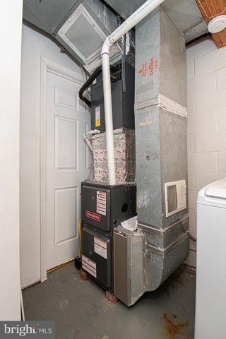 202 POE DR, Front Royal, VA 22630