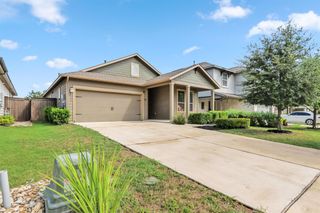 533 Sweetwood LN, Leander, TX 78641