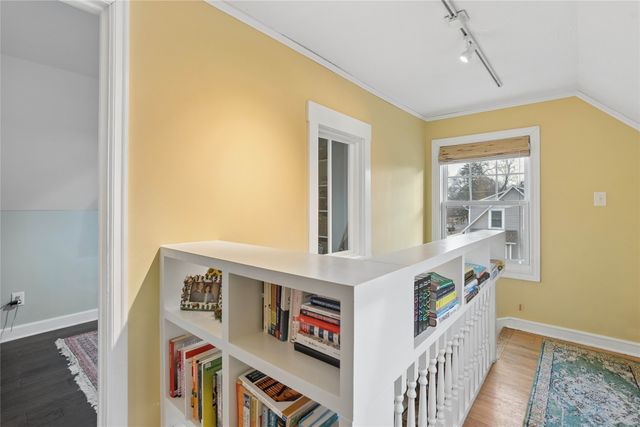 1002 38th Street, Des Moines, IA 50311