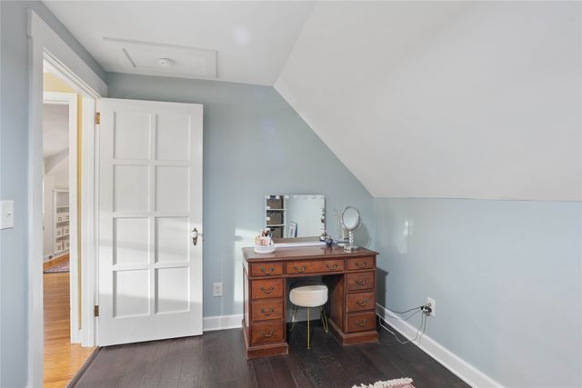 1002 38th Street, Des Moines, IA 50311