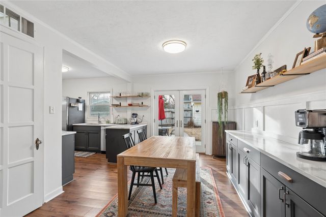 1002 38th Street, Des Moines, IA 50311