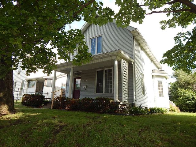 628 W 14th Street, Davenport, IA 52803