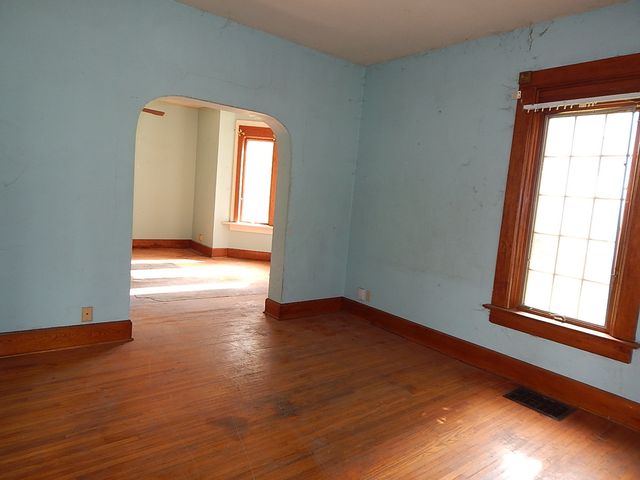 628 W 14th Street, Davenport, IA 52803