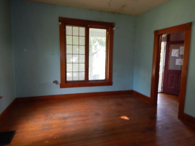 628 W 14th Street, Davenport, IA 52803