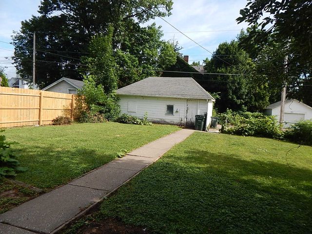 628 W 14th Street, Davenport, IA 52803