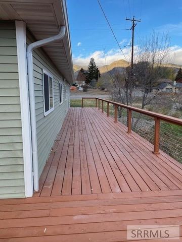 117 Lafayette Avenue, Salmon, ID 83467