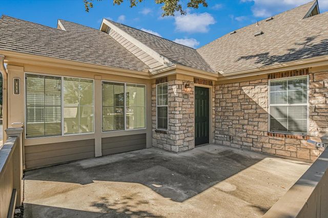 30 Wildwood DR 111, Georgetown, TX 78633