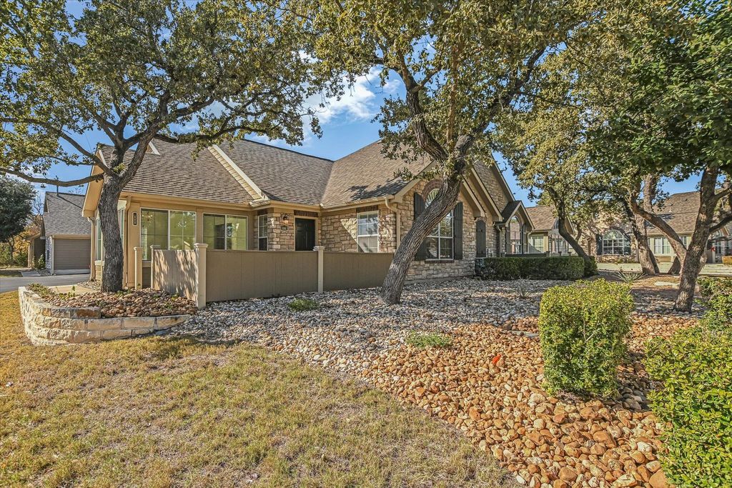 30 Wildwood DR 111, Georgetown, TX 78633