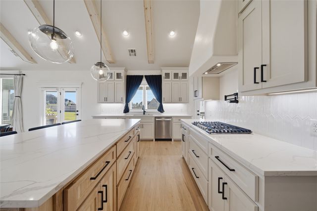 125 W 165th Street S, Glenpool, OK 74033