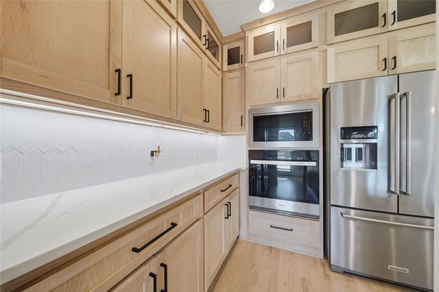 125 W 165th Street S, Glenpool, OK 74033