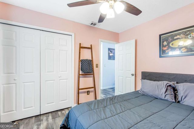 1382 Old Coach Road SW, Marietta, GA 30008