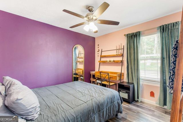 1382 Old Coach Road SW, Marietta, GA 30008