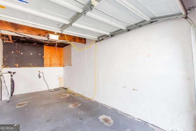 1382 Old Coach Road SW, Marietta, GA 30008