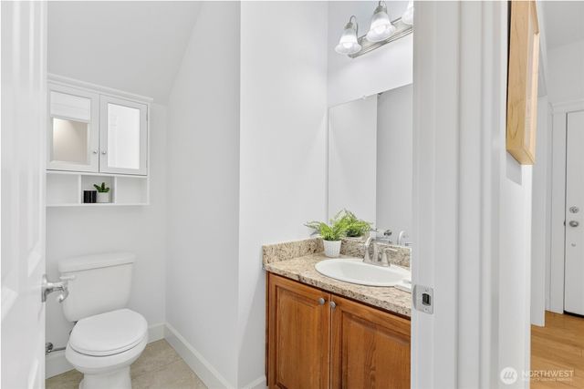 7650 NE 204th Place, Kenmore, WA 98028