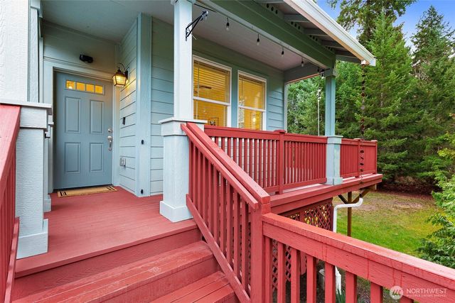 7650 NE 204th Place, Kenmore, WA 98028