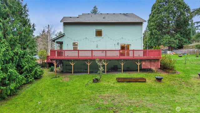 7650 NE 204th Place, Kenmore, WA 98028