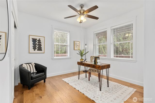 7650 NE 204th Place, Kenmore, WA 98028