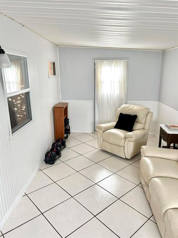 3240 State Street, Hollywood, FL 33021