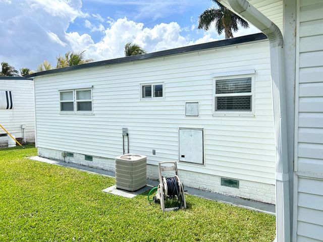 3240 State Street, Hollywood, FL 33021