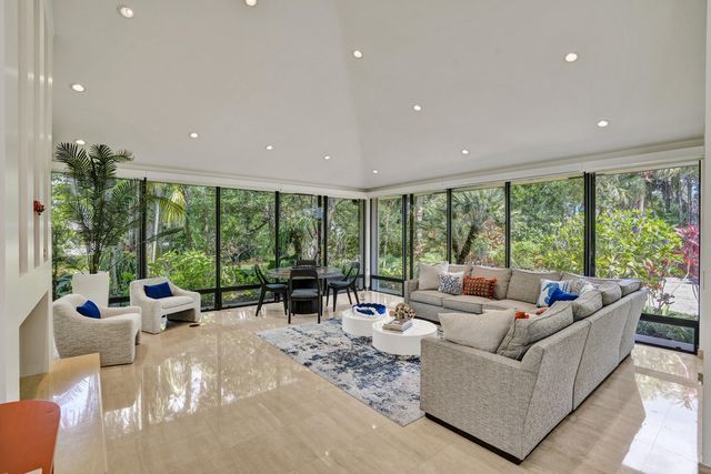 2441 SW 28th Avenue, Fort Lauderdale, FL 33312