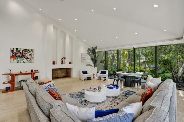 2441 SW 28th Avenue, Fort Lauderdale, FL 33312