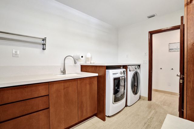 2441 SW 28th Avenue, Fort Lauderdale, FL 33312