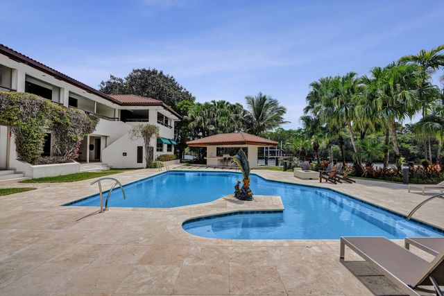 2441 SW 28th Avenue, Fort Lauderdale, FL 33312
