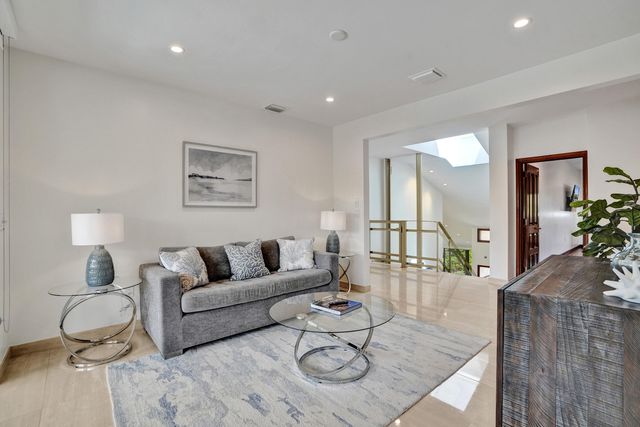 2441 SW 28th Avenue, Fort Lauderdale, FL 33312