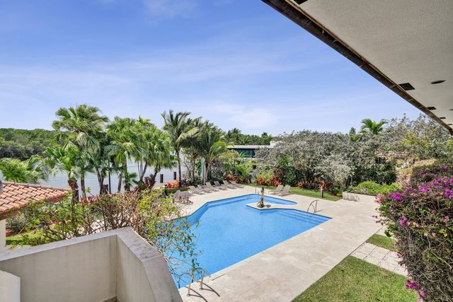 2441 SW 28th Avenue, Fort Lauderdale, FL 33312