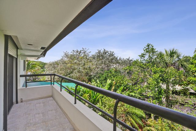 2441 SW 28th Avenue, Fort Lauderdale, FL 33312