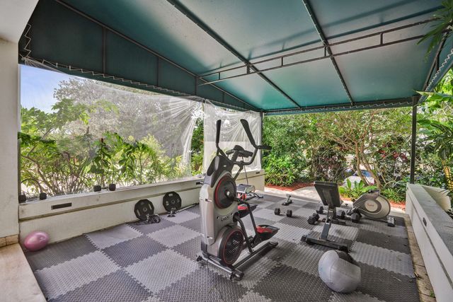 2441 SW 28th Avenue, Fort Lauderdale, FL 33312