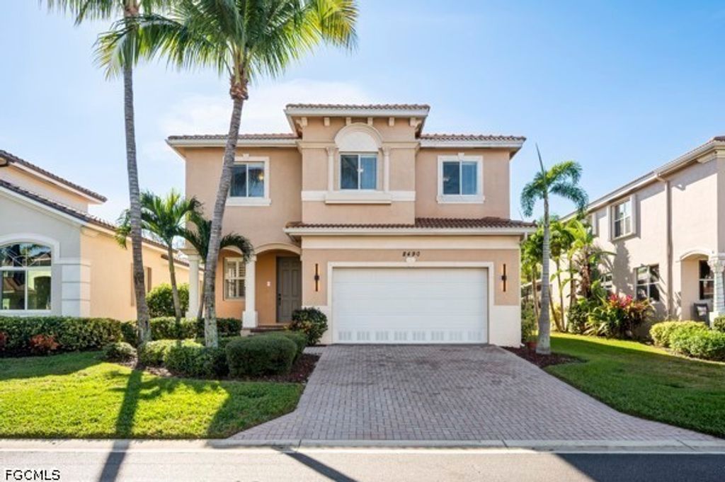 8490 Sumner AVE, Fort Myers, FL 33908