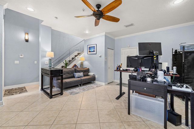 290 NE 5th Avenue 9, Delray Beach, FL 33483