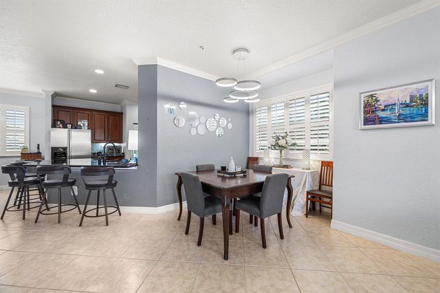 290 NE 5th Avenue 9, Delray Beach, FL 33483