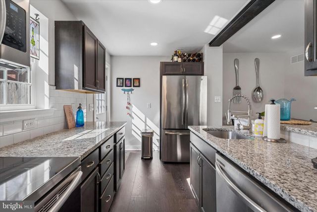 324 PROSPECT ST, Phoenixville, PA 19460